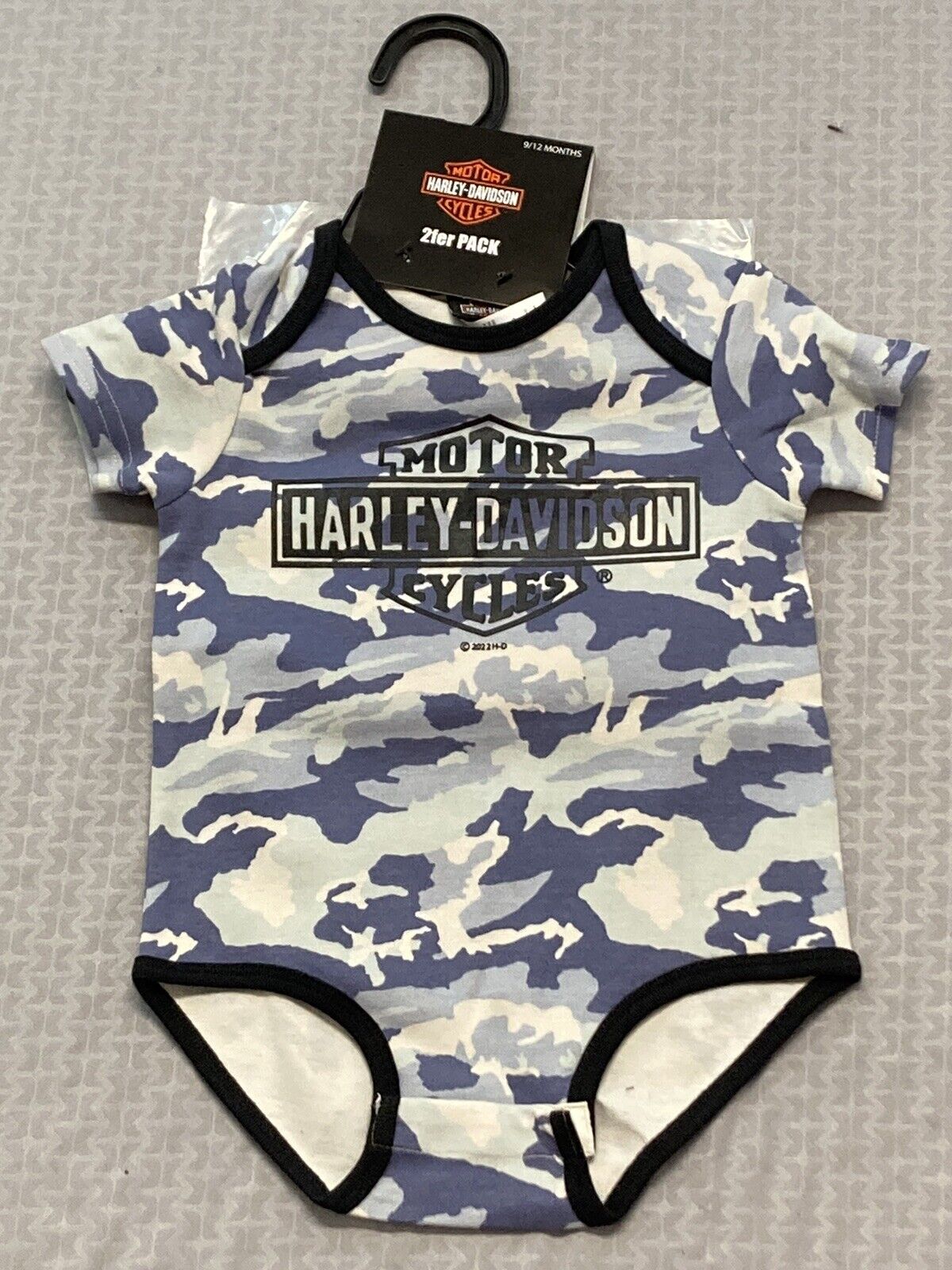 NEW HARLEY DAVIDSON 2563226 Baby Boys Camo Knit Creeper, Doo Rag Set 9-12 MO