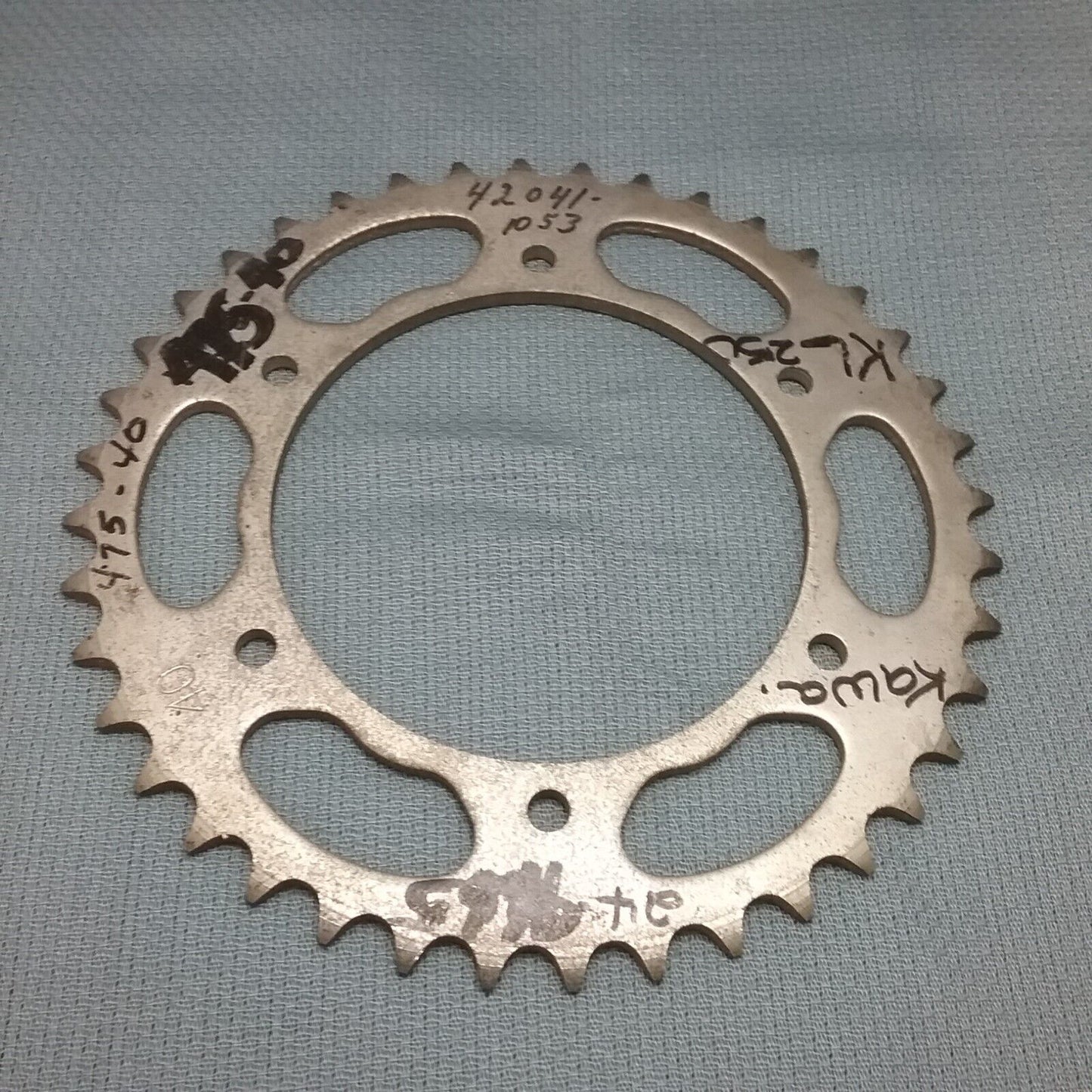 NEW SUNSTAR 42041-1053 REAR STEEL SPROCKET 40T