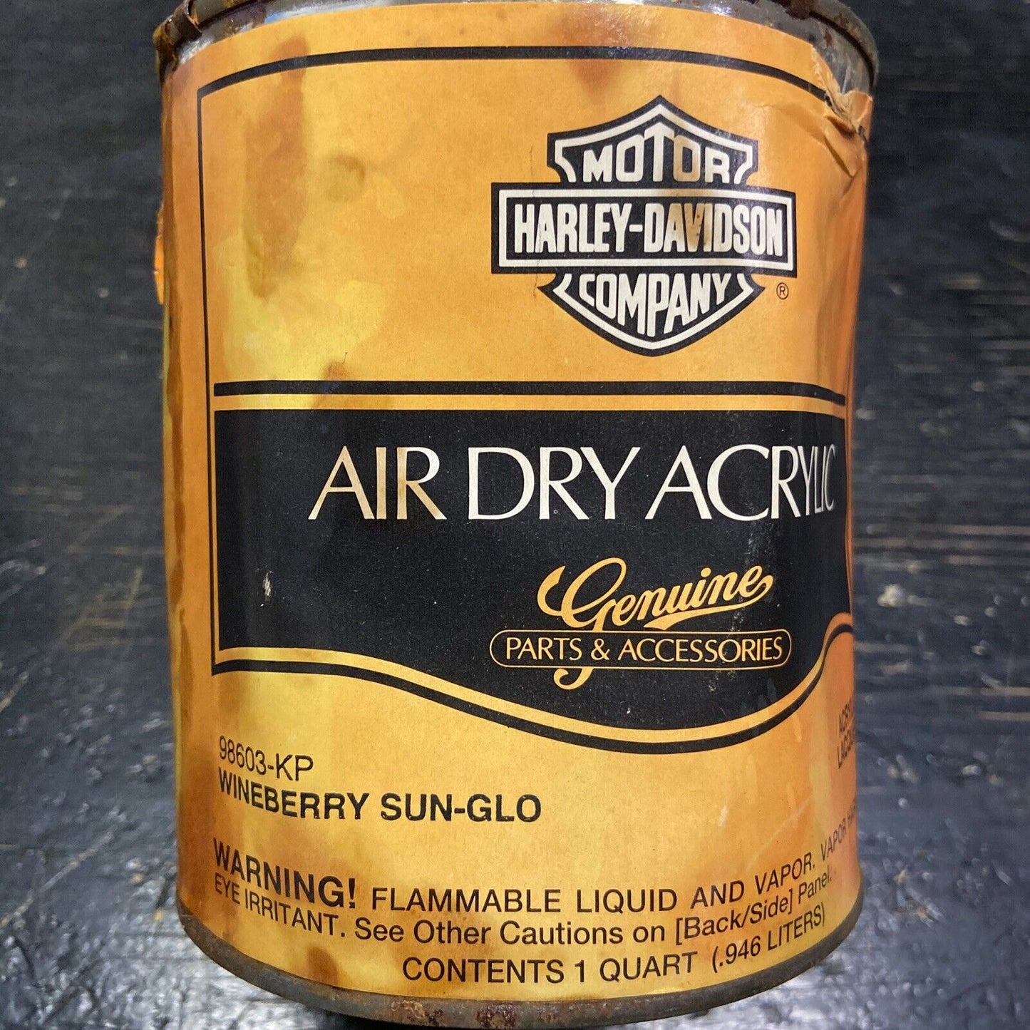 Harley Davidson Air Dry Acrylic Paint / Wineberry Sun-GLo / 98603-KP / 1Qt.