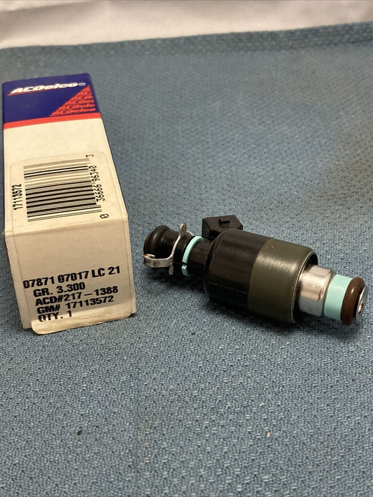 NEW ACDELCO 217-1388 MULTI-PORT FUEL INJECTOR ASSEMBLY GM 17113572 GR.3.300