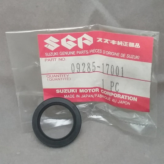 QTY3 NEW GENUINE SUZUKI 09285-17001 OIL SEAL