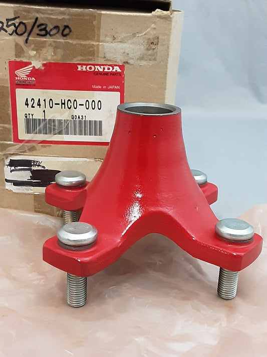 NEW GENUINE HONDA 42410-HC0-000 HUB, RR. WHEEL TRX250 SPORTRAX TRX300 TRX400