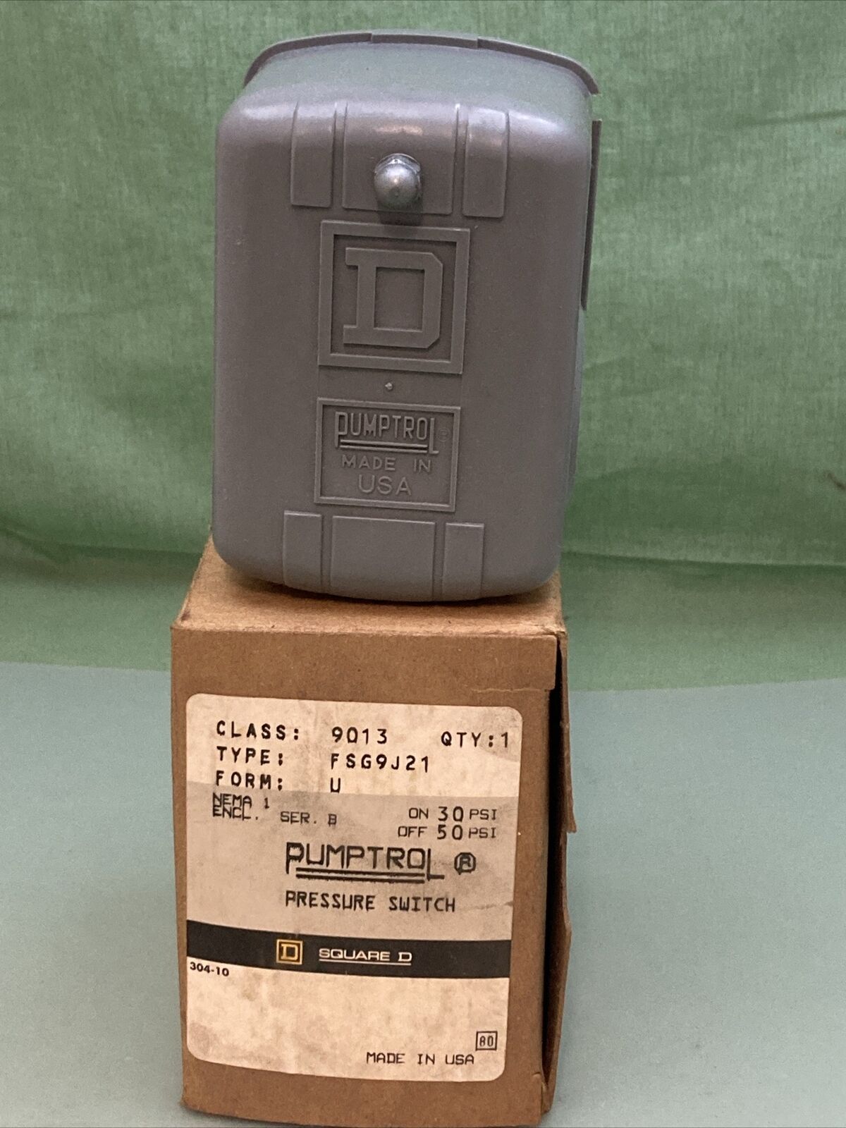 NEW GENUINE PUMPTROL PRESSURE SWITCH TYPE: FSG9J21  CLASS:9013 FORM:U