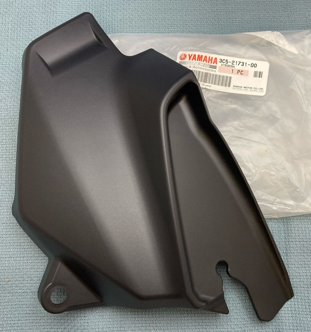 NEW GENUINE YAMAHA 3C5-21731-00 Cover, Side 3