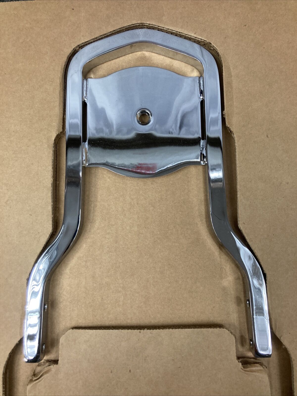 NEW HARLEY DAVIDSON 52754-04 SISSY BAR UPRIGHT MEDALLION XL CHROME