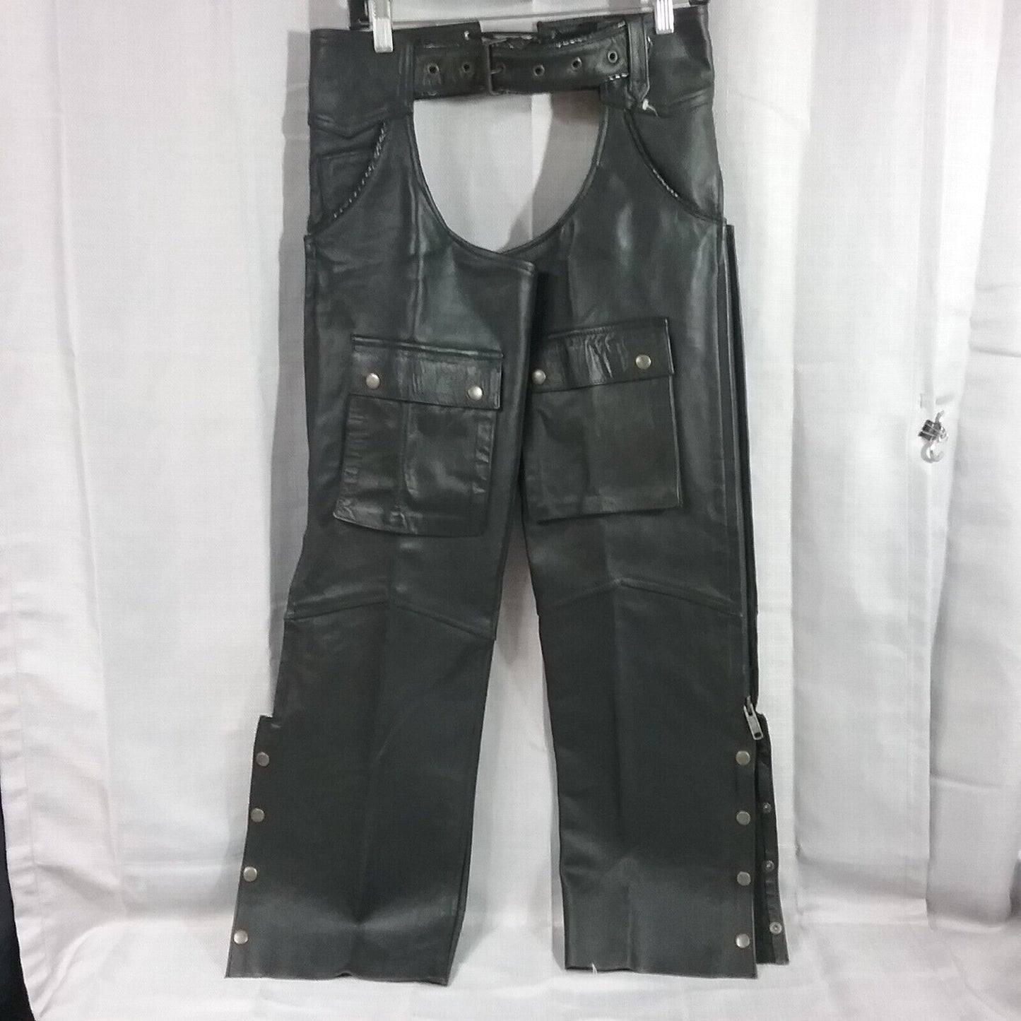 RIVER ROAD CHAPS SIXE XS BLACK LEATHER LARGE SNAP TOP POCKETS