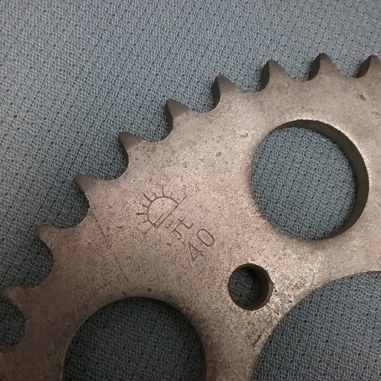 NEW JT SPROCKETS JTR488.40 / 24-9634 STEEL REAR SPROCKET 40T