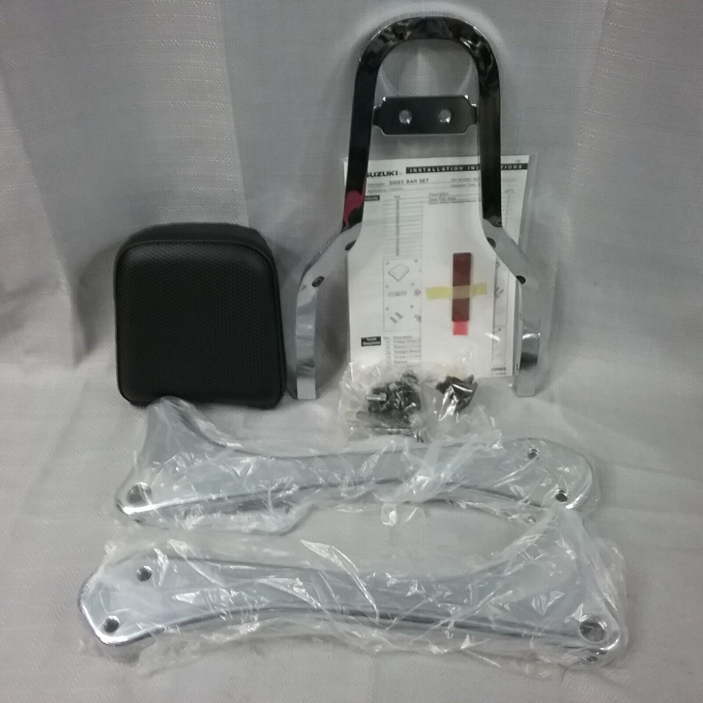 NEW GENUINE SUZUKI 46200-24812 BACKREST KIT BOULEVARD Cruiser S40
