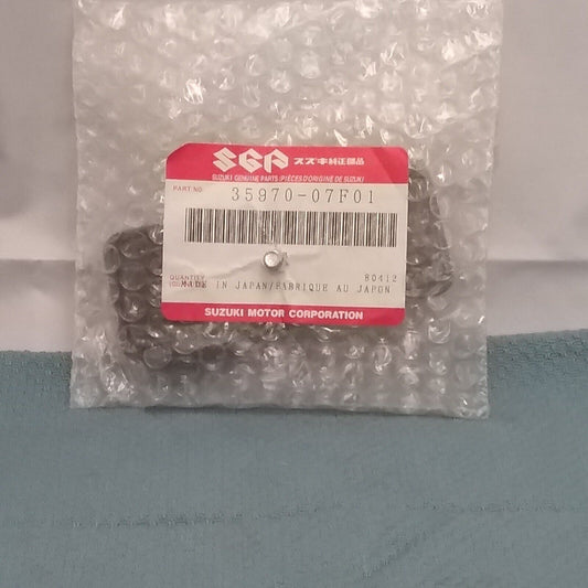 NEW GENUINE SUZUKI 35970-07F01 REFLECTOR ASSEMBLY, REAR TL1000 VL1500 GSX600