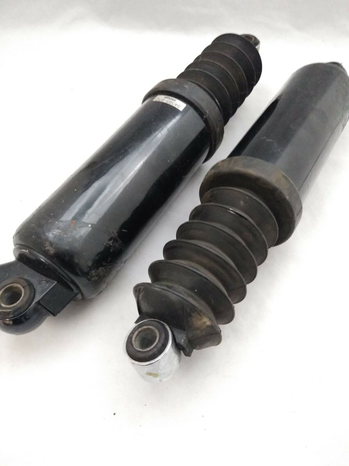 Harley Davidson Shock Rear Suspension / Lower / Shock Absorber / 54565-97C