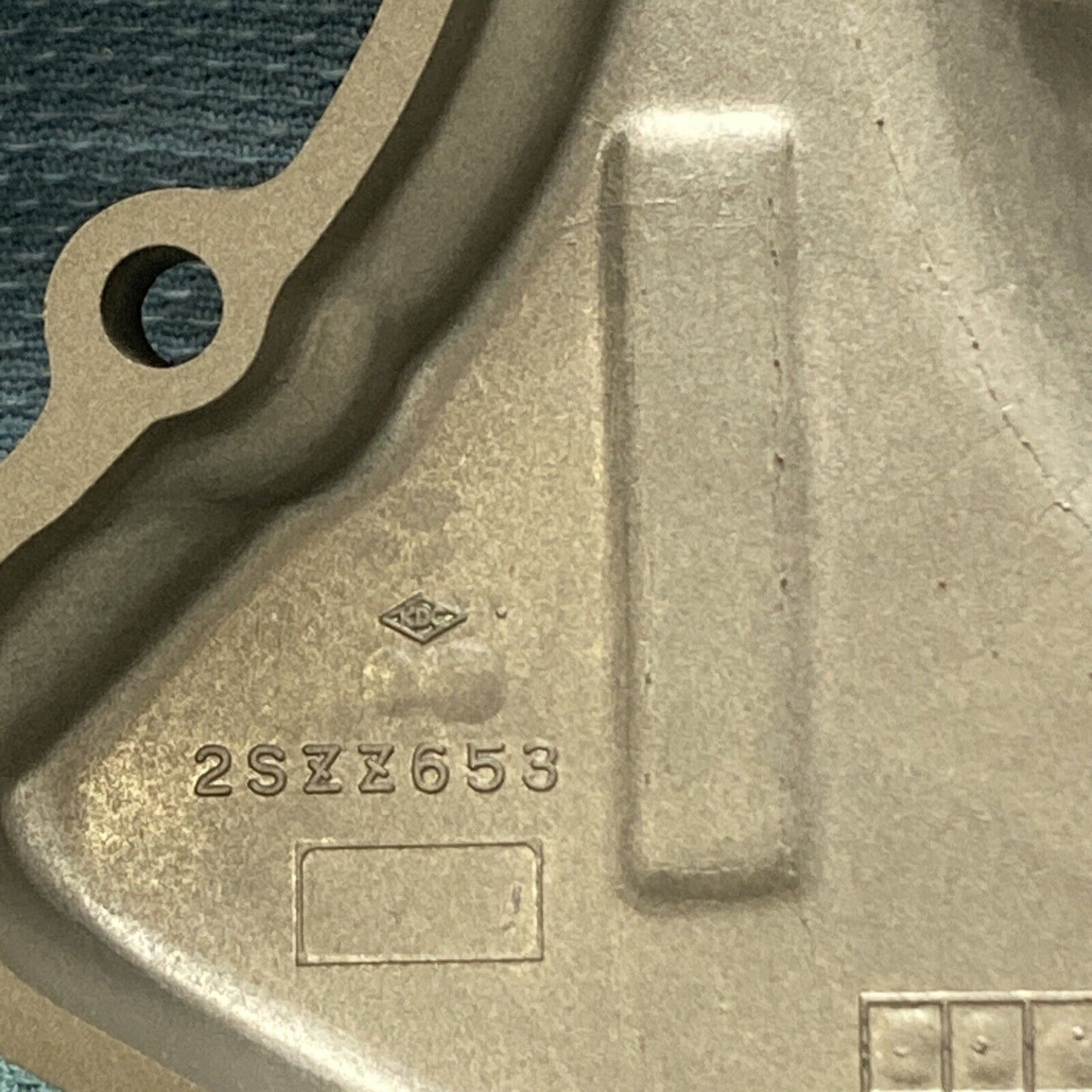 NEW GENUINE SUZUKI 11351-22A01 STATOR COVER MAGNETO