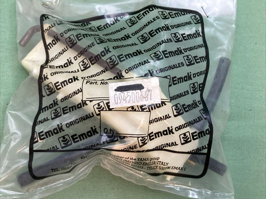NEW GENUINE EMAK CHAINSAW 094500667 FUEL TANK
