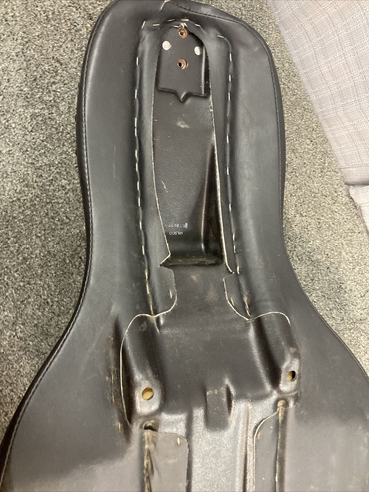 HARLEY DAVIDSON 22848 DYNA CUSTOM SEAT