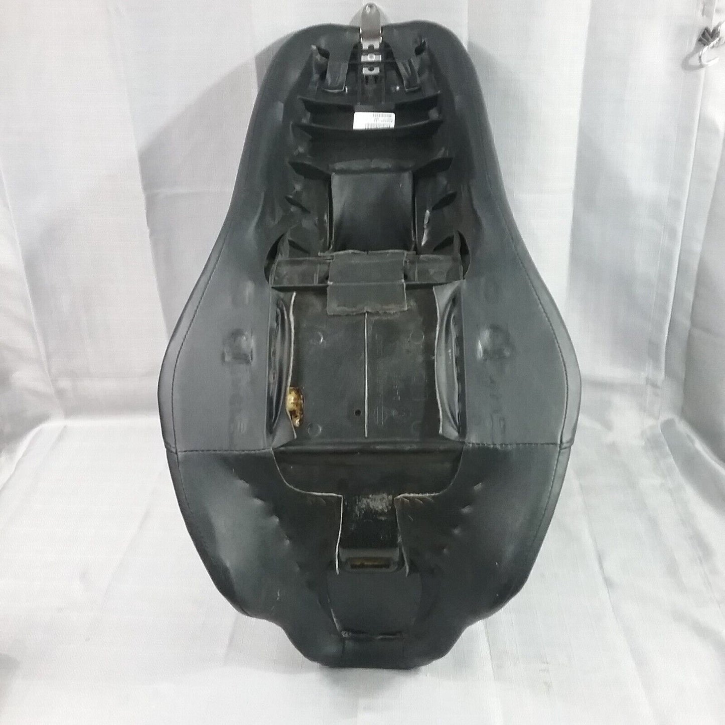 HARLEY DAVIDSON 24688 SEAT LOW TOURING FLHT ELECTRA GLIDE ULTRA CLASSIC