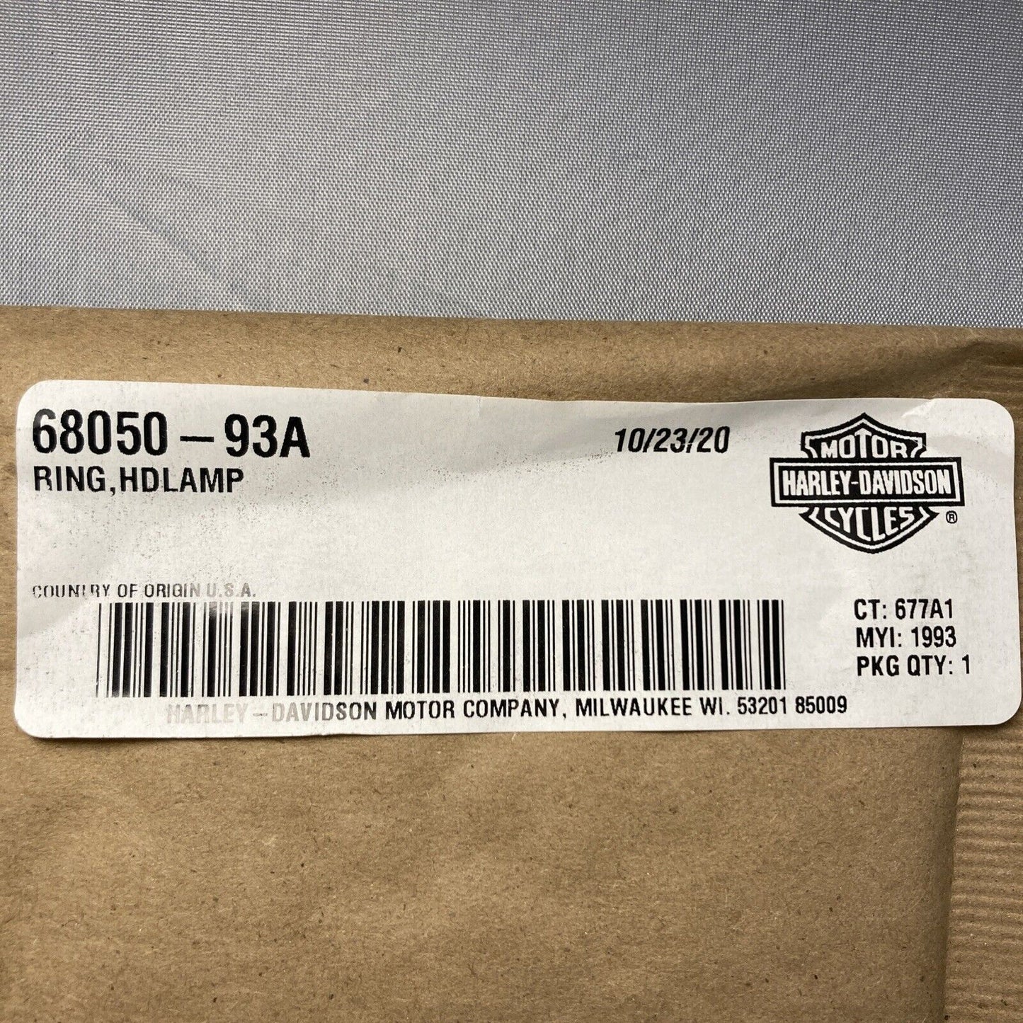 NEW HARLEY DAVIDSON 68050-93A SOFTAIL HEADLIGHT RETAINING RING