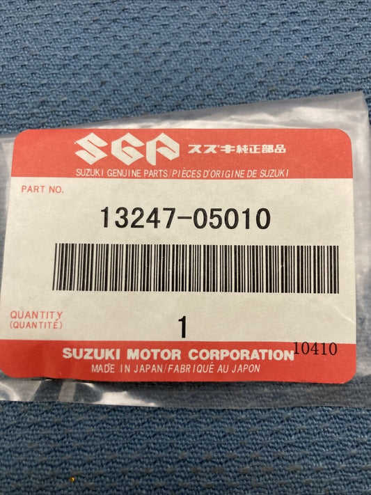NEW GENUINE SUZUKI 13247-05010 Plug, Drain CARBURETOR