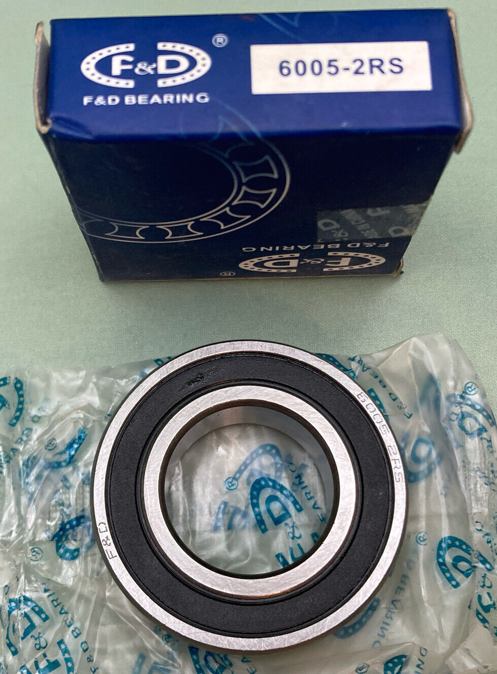 QTY 3 NEW F&D BEARING 6005-2RS SEALED BALL BEARING 24X47X12