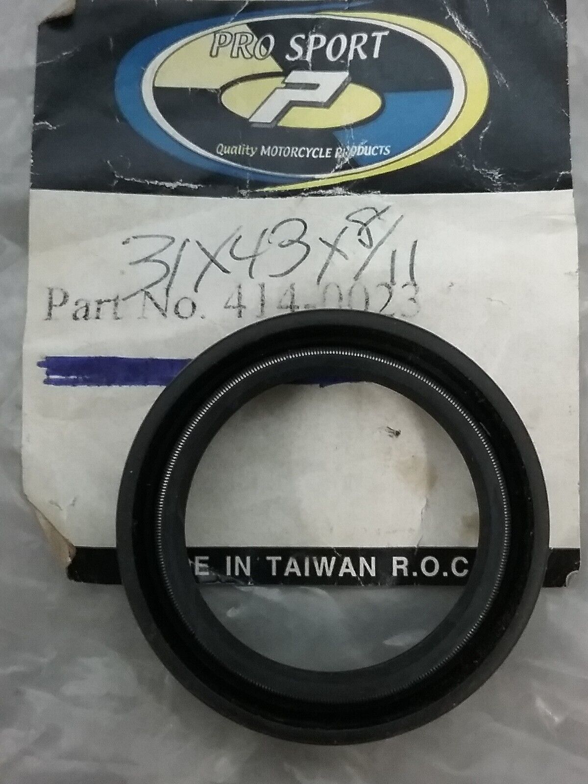NEW PRO SPORT 31X43X8/11 SEAL