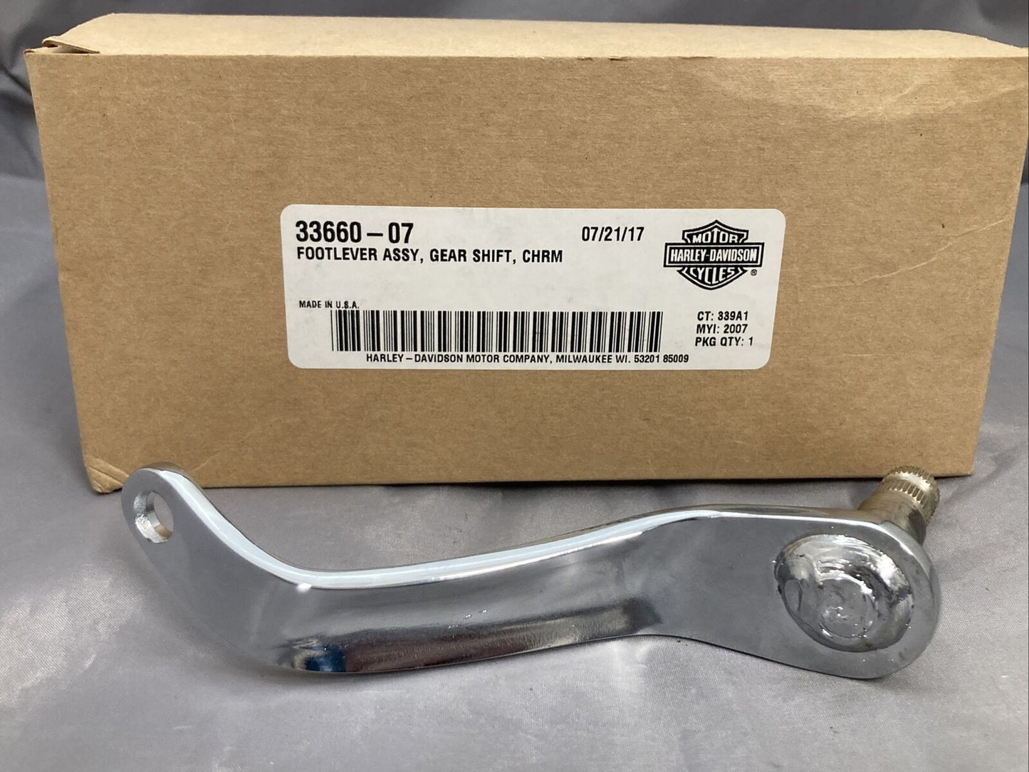 NEW GENUINE HARLEY DAVIDSON 33660-07 FOOT LEVER ASSY GEAR SHIFT CHROME