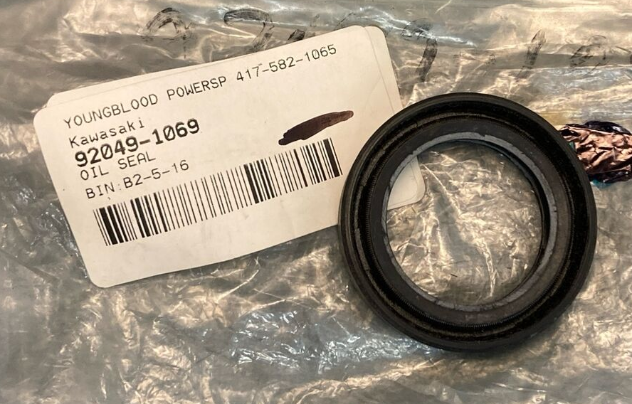 QTY 2 NEW REPLACES KAWASAKI 92049-1069 FRONT FORK Seal Oil Fork Outer Tube