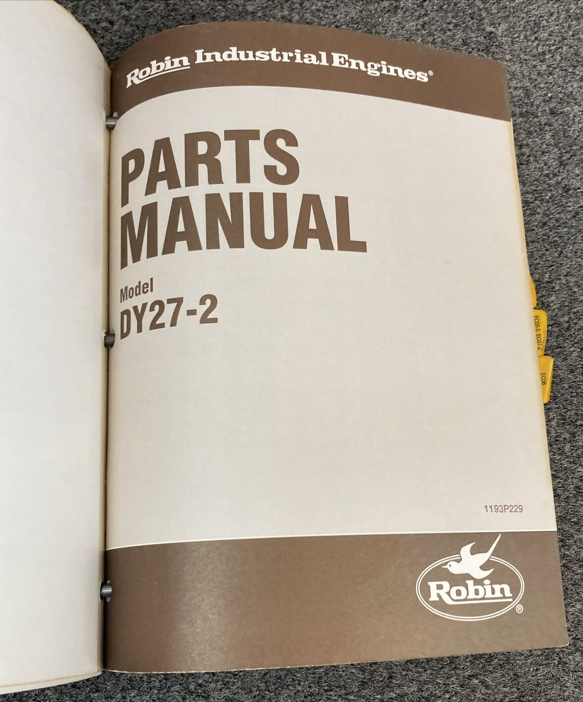 QTY 21 GENUINE ROBIN INDUSTRIAL ENGINES PARTS MANUALS