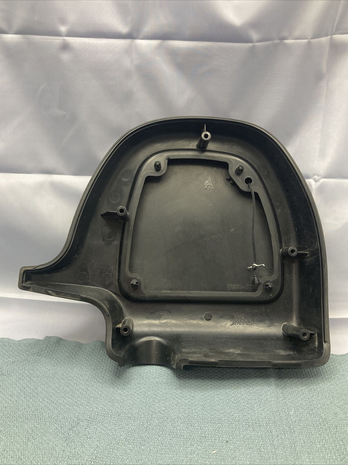 GENUINE HARLEY DAVIDSON 58901-05/58681-05 GLOVE BOX OVERMOLDED FACE, LH