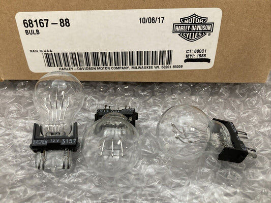 QTY 3 NEW GENUINE HARLEY DAVIDSON 68167-04 BULB,WEDGE BASE,3157K