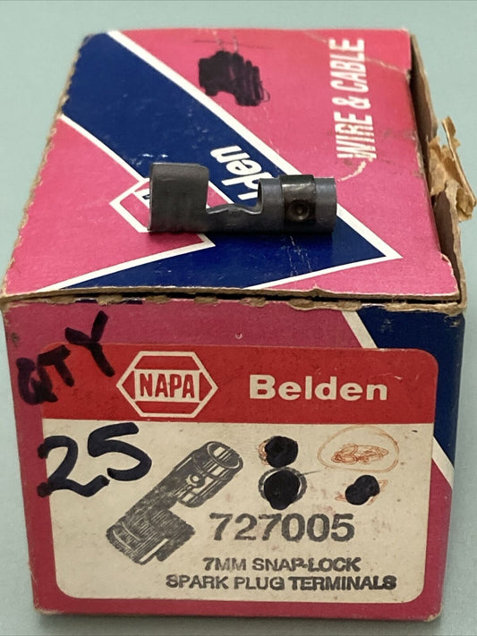 QTY 25 NEW GENUINE NAPA BELDEN 727005 7MM SNAP-LOCK SPARK PLUG TERMINALS