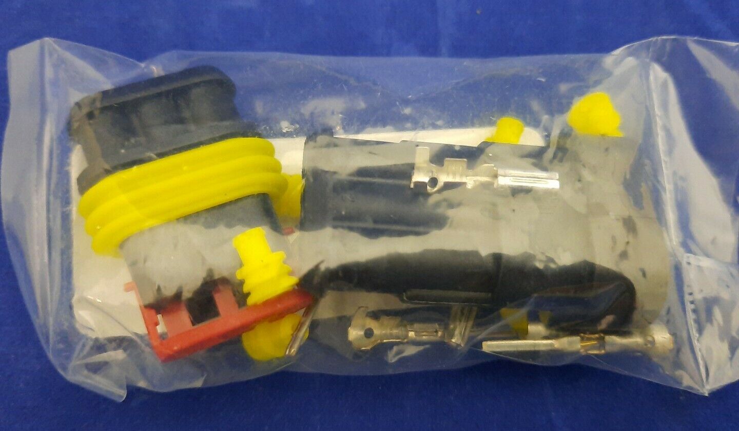 NEW Dobeck Connector Kit 3 Pin AMP / 131-9902