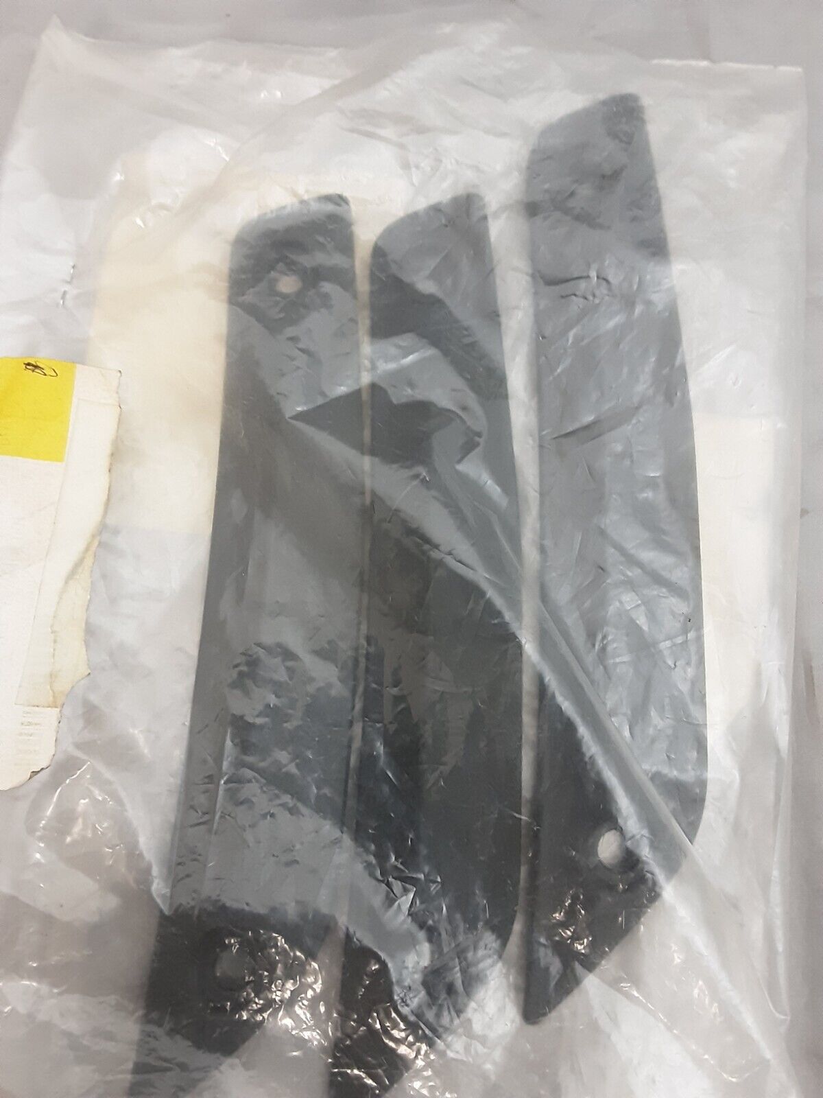 NEW GENUINE BMW 46637725161 COVERING LEFT WINDSHIELD/ MOUNT
