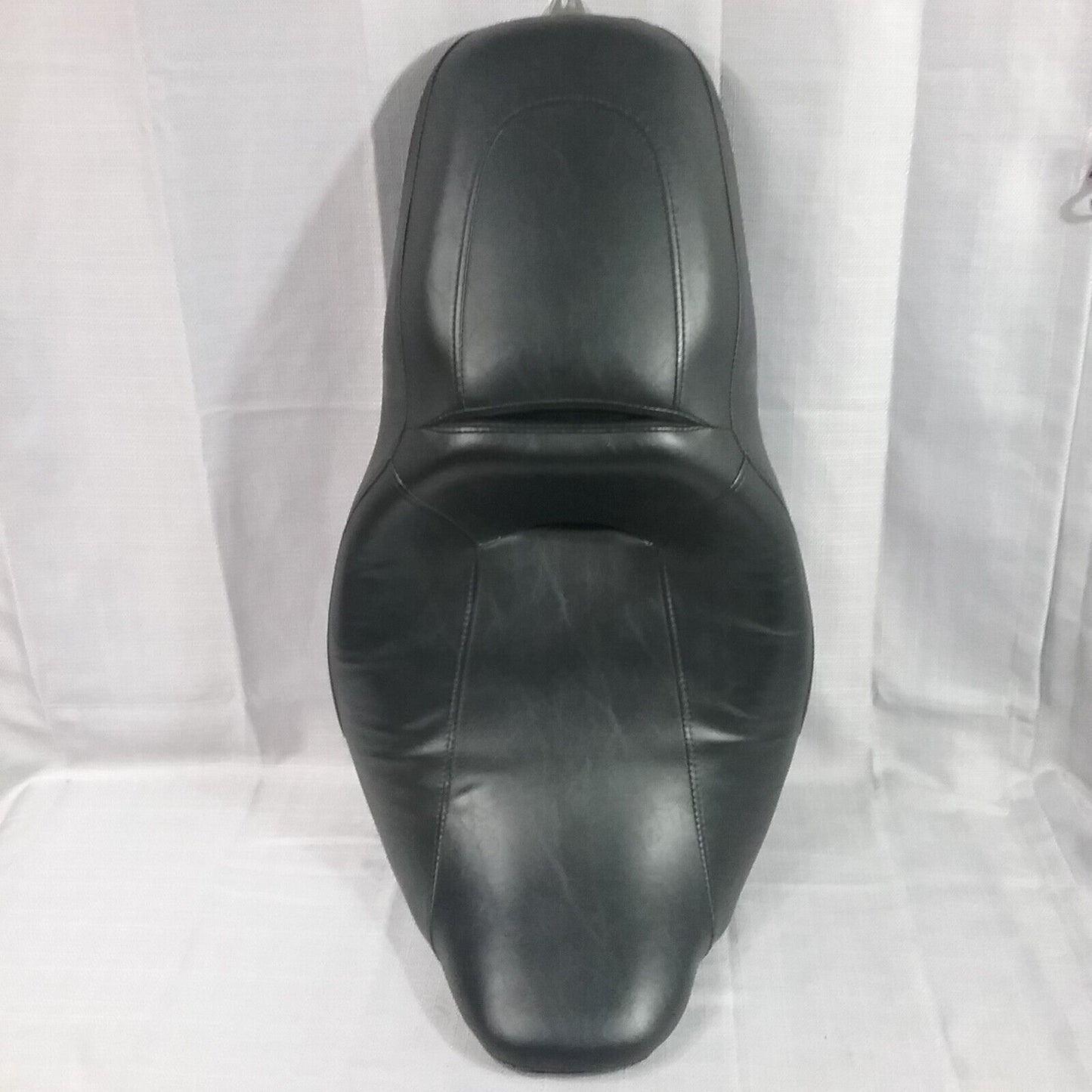 HARLEY DAVIDSON 24688 SEAT LOW TOURING FLHT ELECTRA GLIDE ULTRA CLASSIC