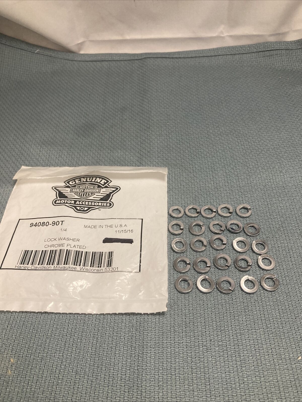 QTY 25 NEW GENUINE HARLEY DAVIDSON 94080-90T LOCK WASHER, CHRM PLTD 1/4