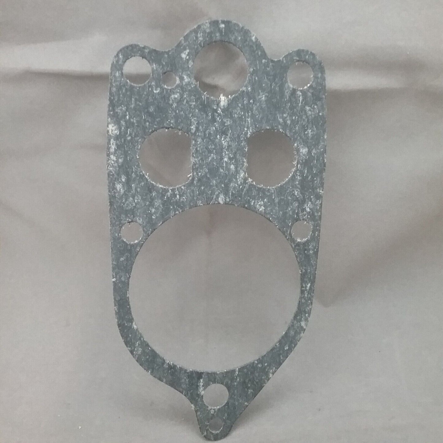 QTY2 NEW GENUINE MERCURY 27-30933 GASKET MERCURY 80HP 6-CYL WATER PUMP ASSY