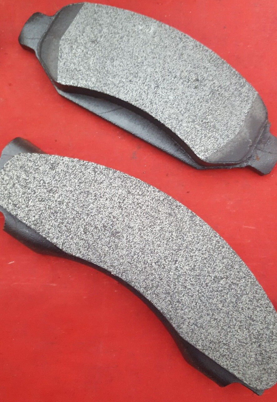 NEW PERFORMANCE FRICTION 0504 Carbon Metallic Disc Brake Pads. Front