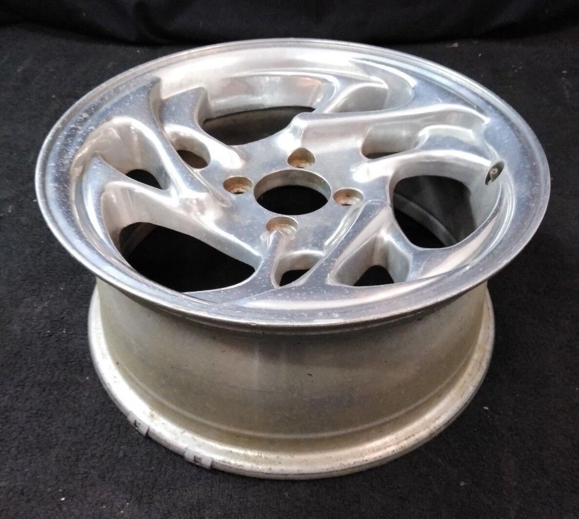 American Racing Silver Neptune Wheel 60188538 / 18x8.5x20 / Powder Coated