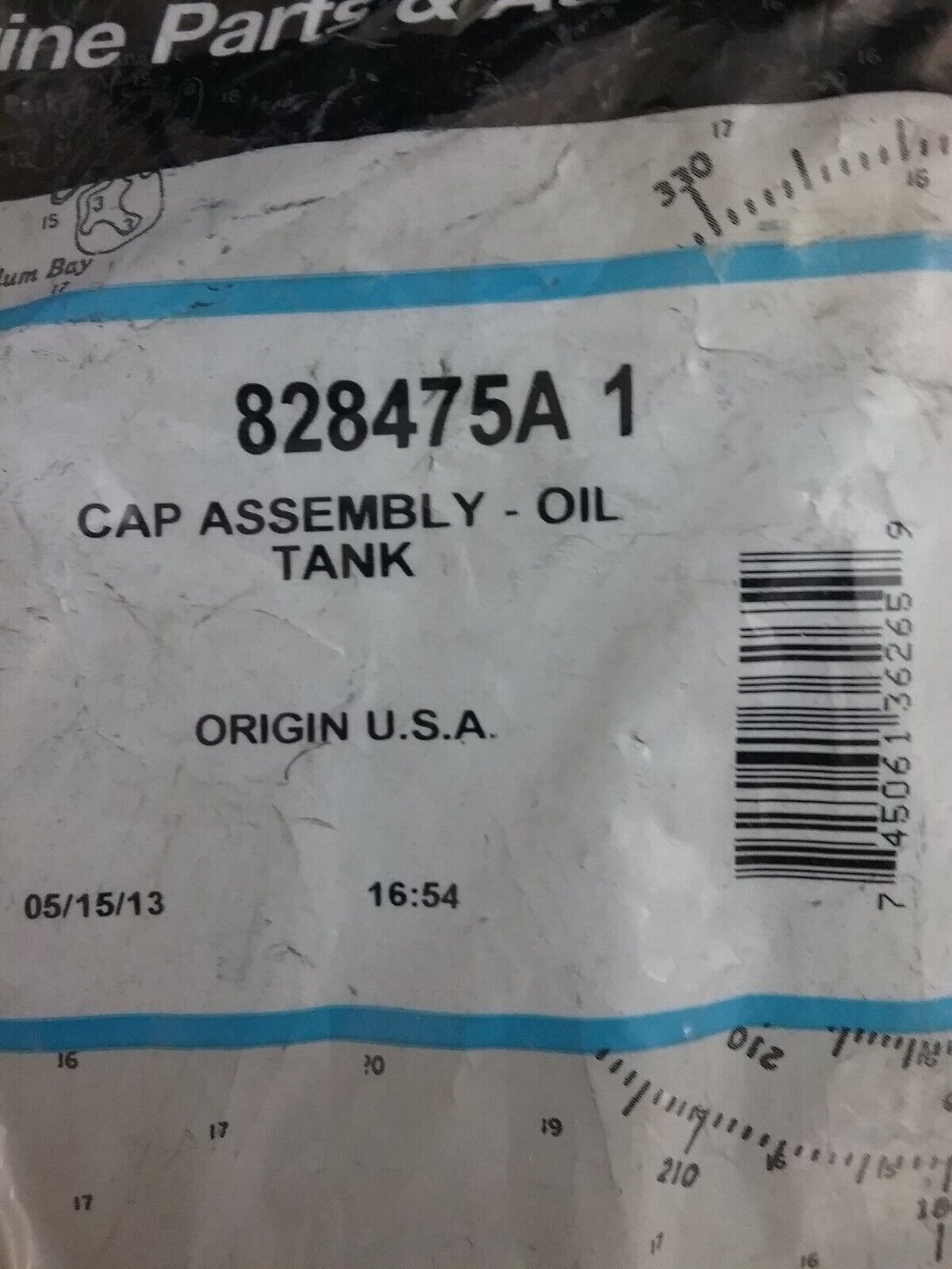 NEW QUICKSILVER 828475A1 OIL CAP MERCURY OUTBOARD 125 90 75 65HP