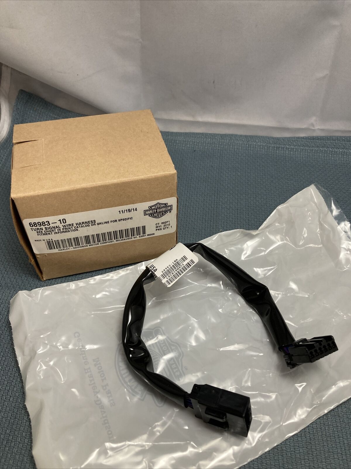 NEW GENUINE HARLEY-DAVIDSON 68983-10 TURN SIGNAL WIRE HARNESS