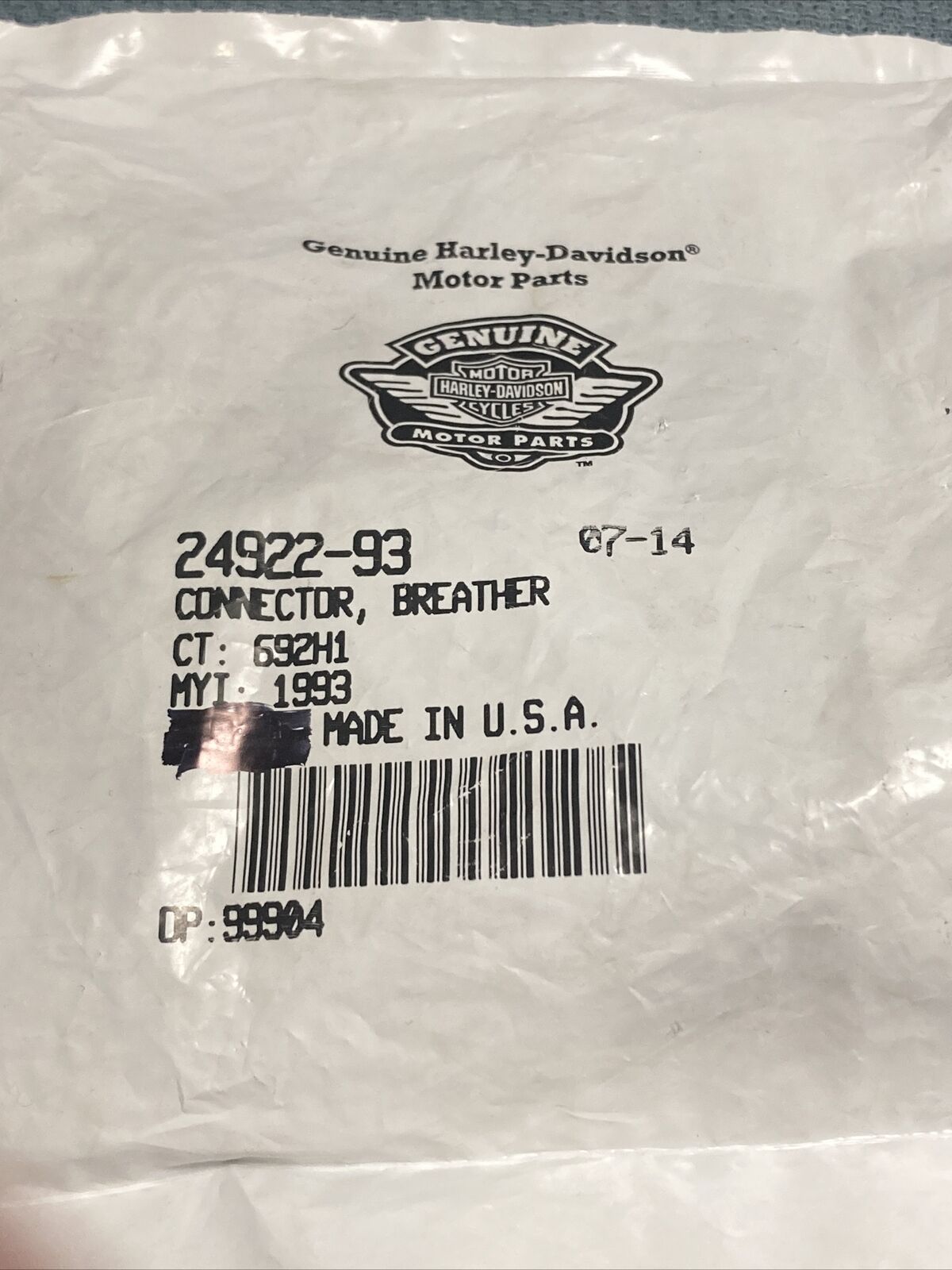 NEW GENUINE HARLEY DAVIDSON 24922-93 CONNECTOR, BREATHER