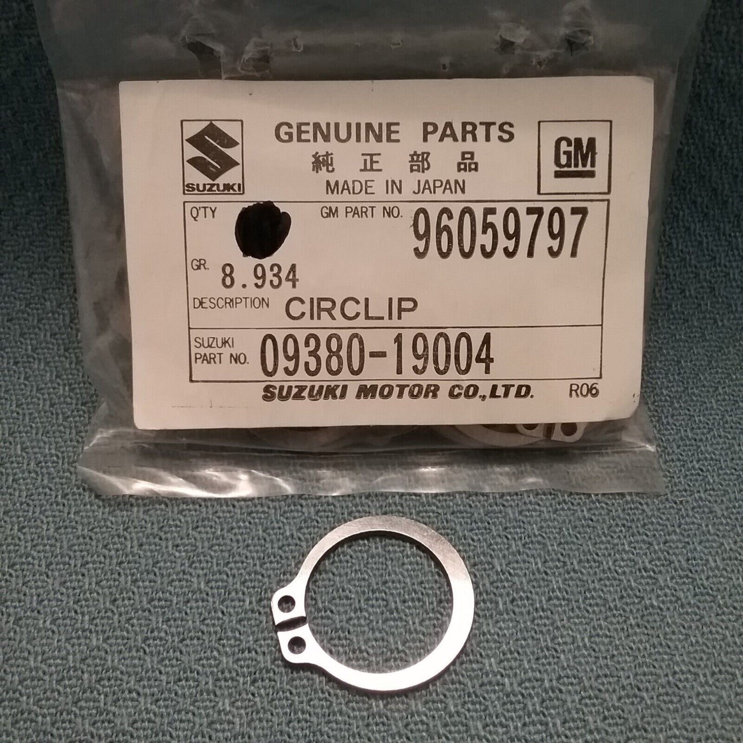 QTY 9, NEW GENUINE GM 96059797 Retainer, 5Th Gear Syn Insert