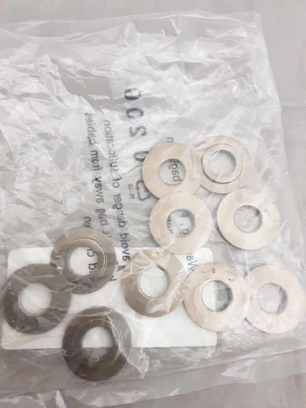 NEW GENUINE BMW 11347720280 LOWER SPRING PLATE
