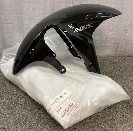 NEW GENUINE SUZUKI 53100-04K41-YVB Fender front (black)