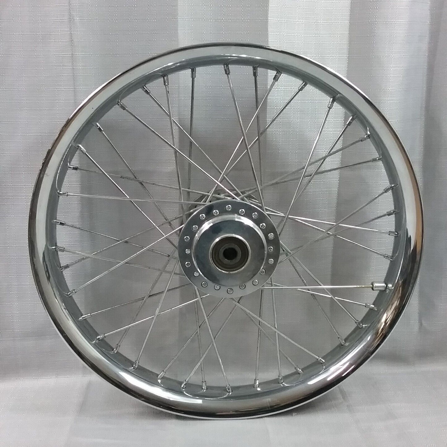 HARLEY DAVIDSON 43445-05 21 x 2.15 Front Wheel Rim Softail Standard FXSTI 2006