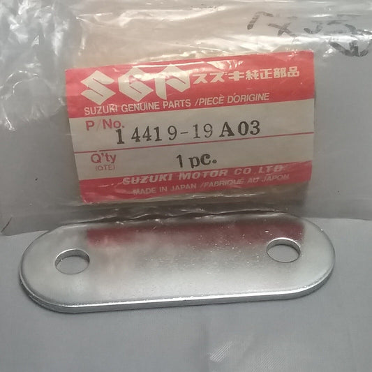 NEW GENUINE SUZUKI 14419-19A03 STAY, 2ND MUFFLER