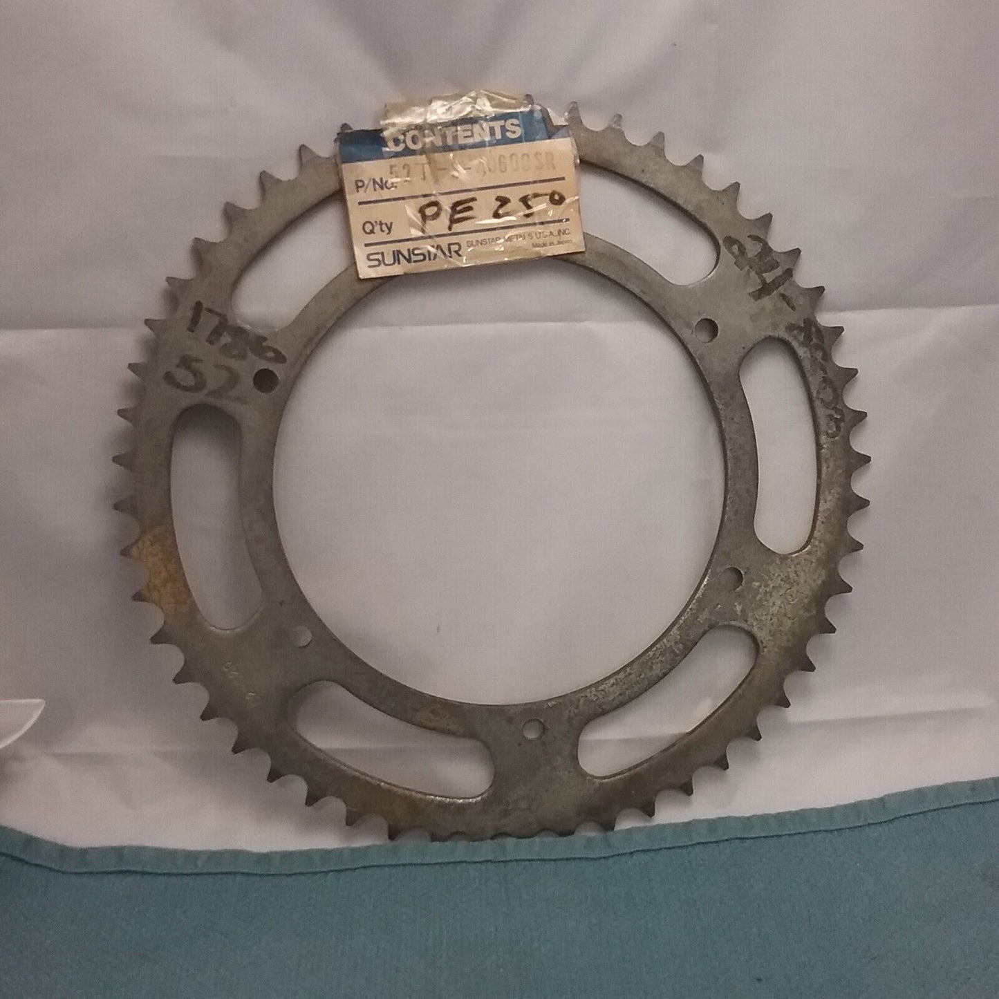NEW SUNSTAR 52-520 Steel Rear Sprocket