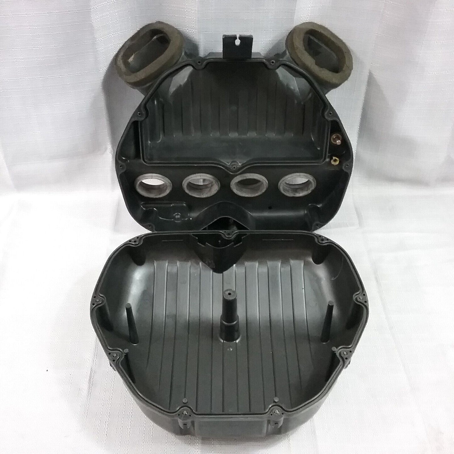 SUZUKI 35F0 AIR BOX WITH SENSOR GSXR600 01-03