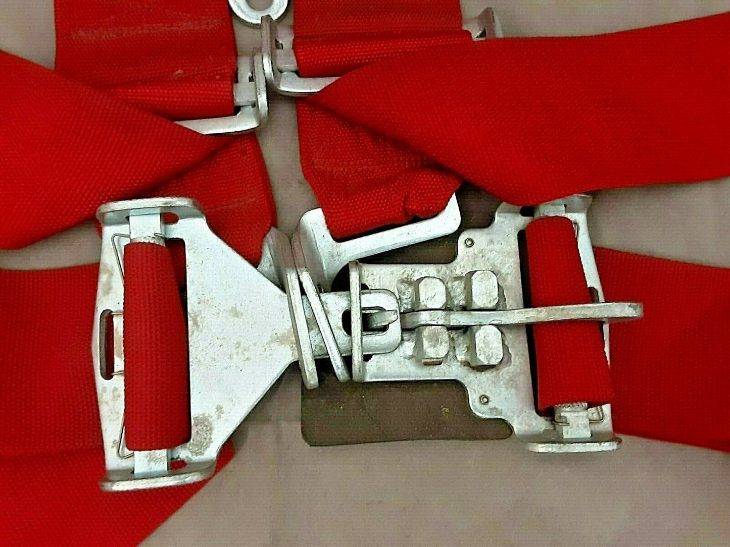 RJS RACING SFI 16.1 LATCH & LINK SNAP 5 POINT SEAT BELT V HARNESS RED