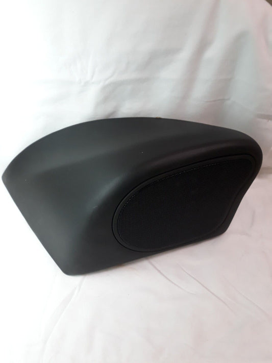 USED BMW Left Armrest Speaker Black Part# 46637686381 2007 K1200LT