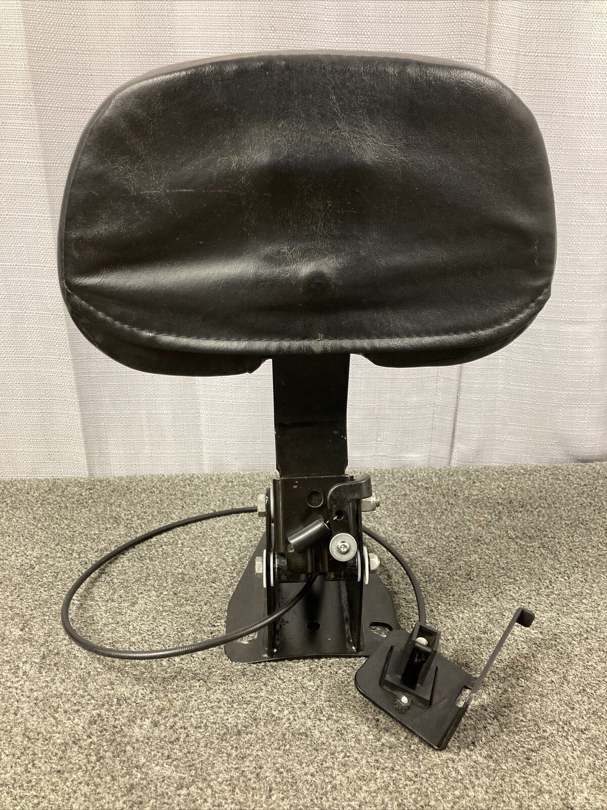 HARLEY DAVIDSON 52423-09A, 52596-09A ADJUSTABLE COMFORT STITCH RIDER BACKREST