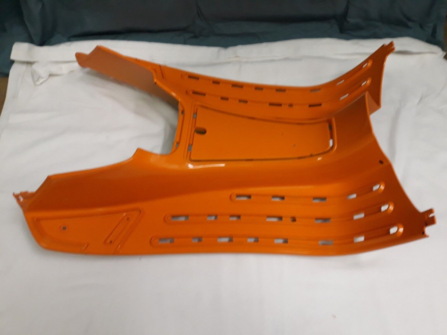 USED VESPA Counter Shield 6221240AI Orange