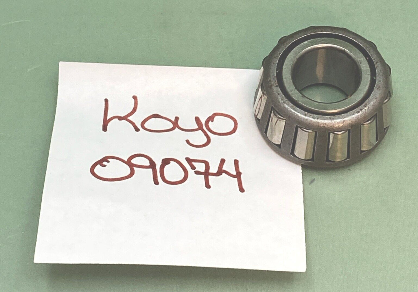 NEW GENUINE KOYO 09074 CONE BEARING